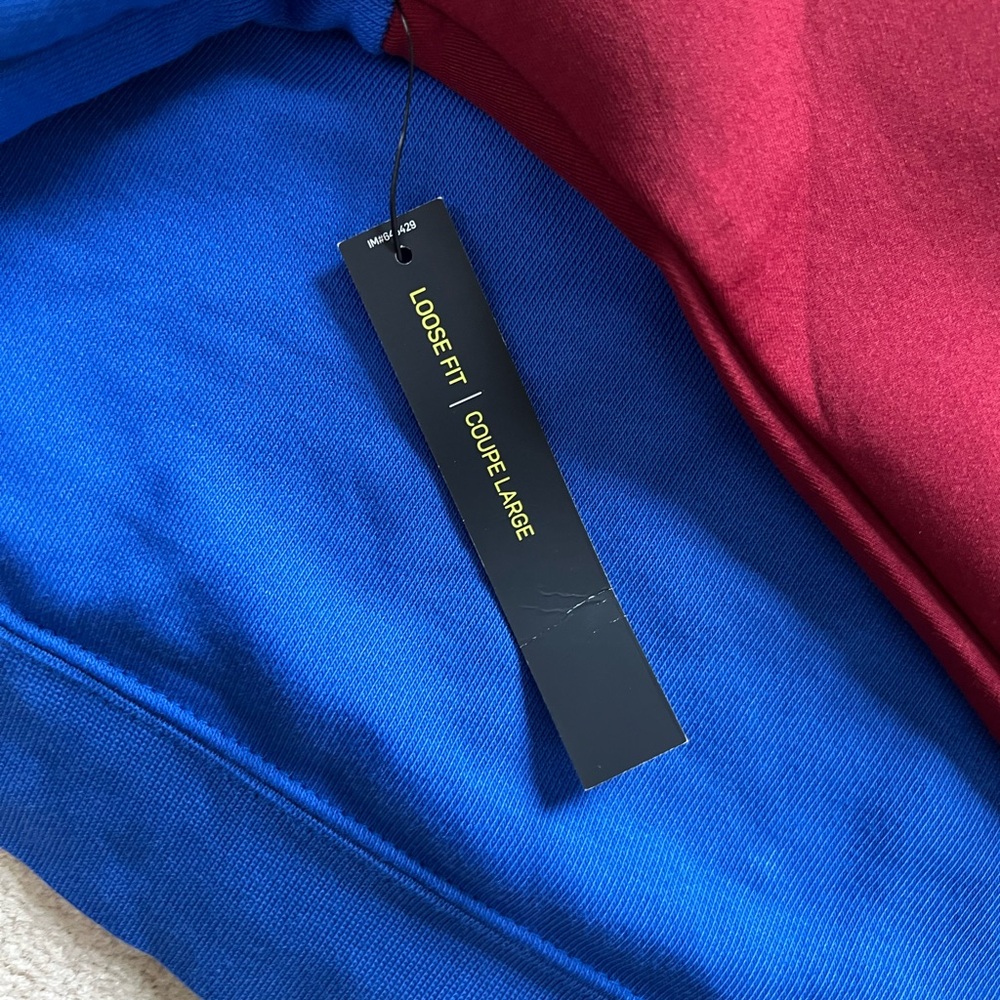Nike Dri-FIT Red Pullover - Picture 3 of 3
